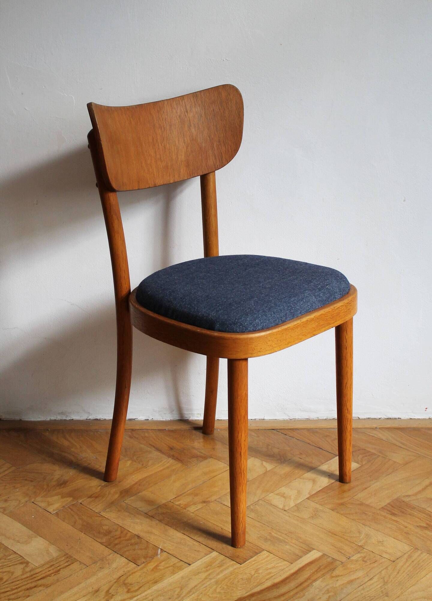 Czechoslovak chair in beech by UP Rousínov, 1960s