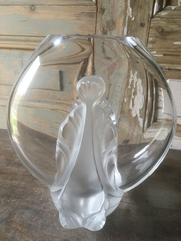 Vase Garance en cristal de Lalique