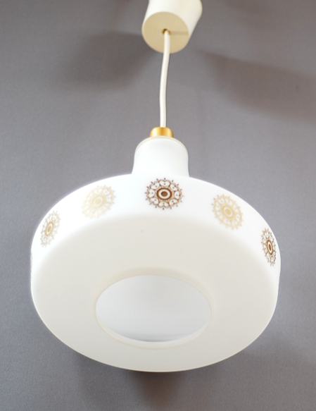 Suspension opaline flakes