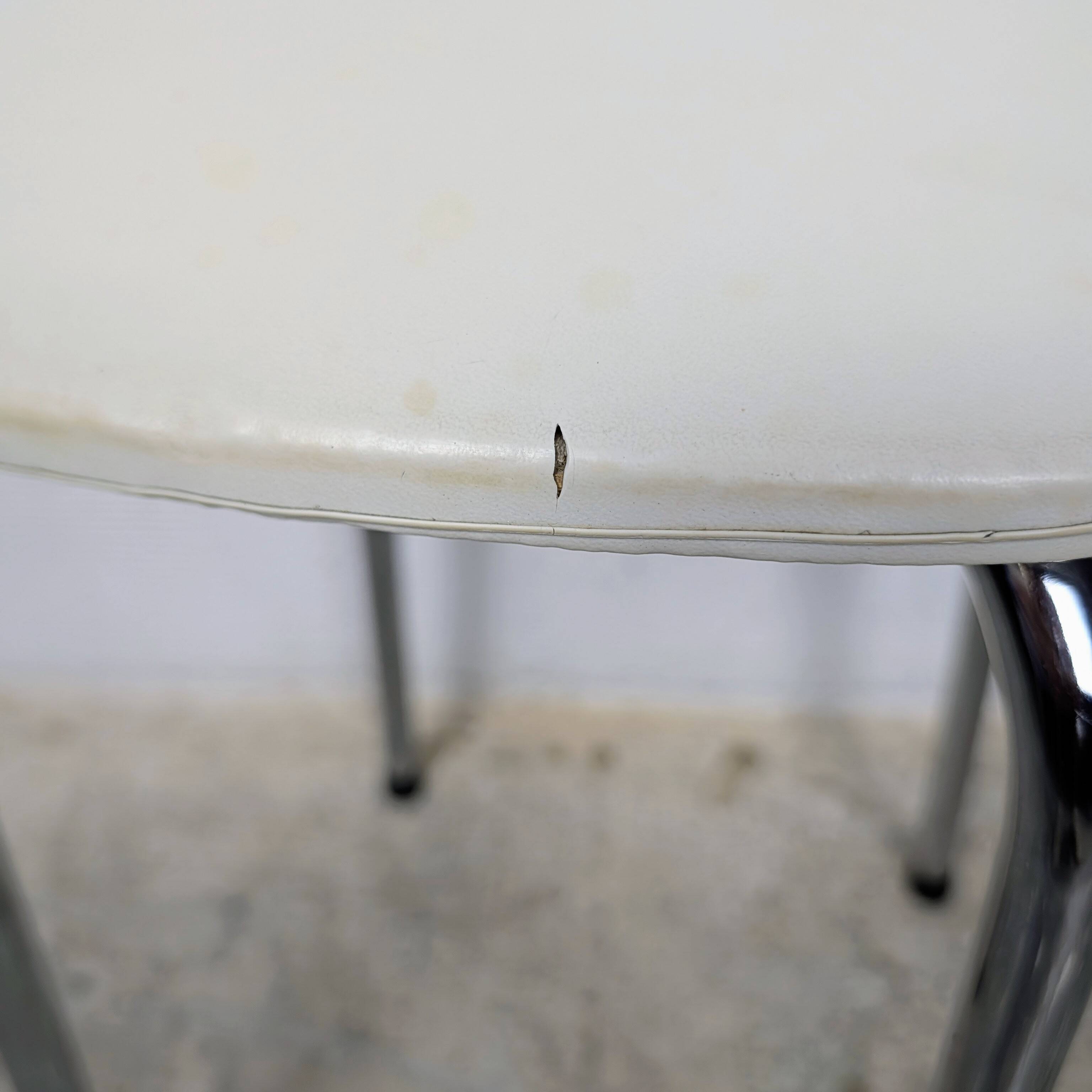 Tabouret chrome et skaï