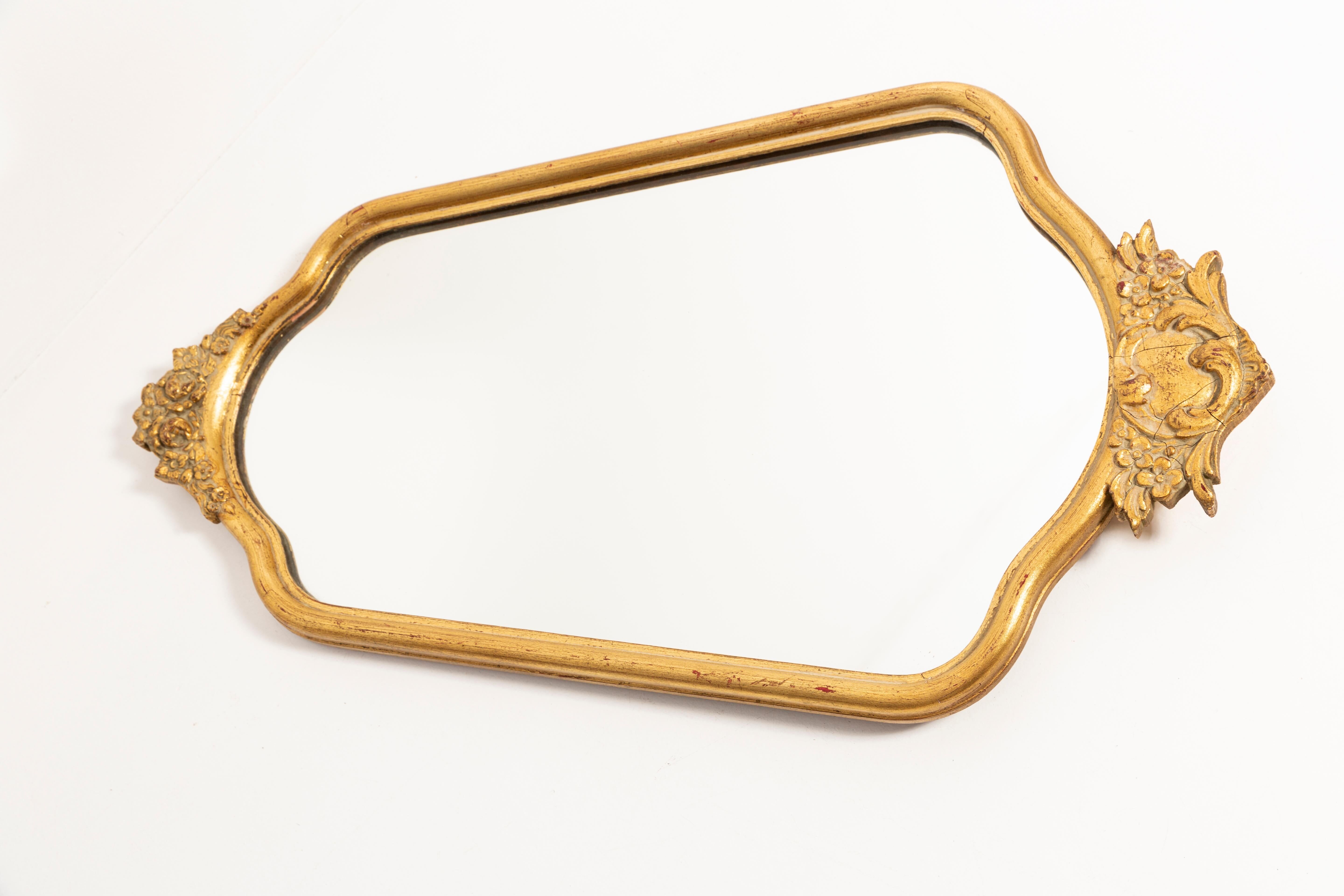 Miroir décoratif en bois doré, Italie, années 1960