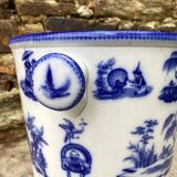 Jules Vieillard Bordeaux cache-pot, large model, blue and white decoration.