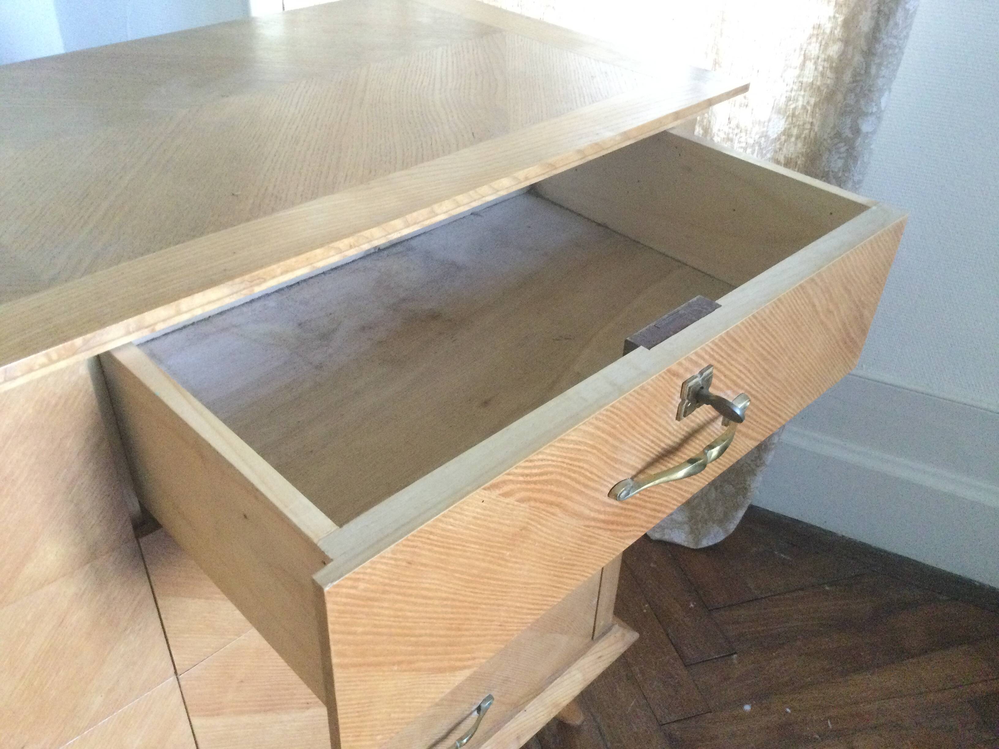 60s chest of drawers, 70 compass feet