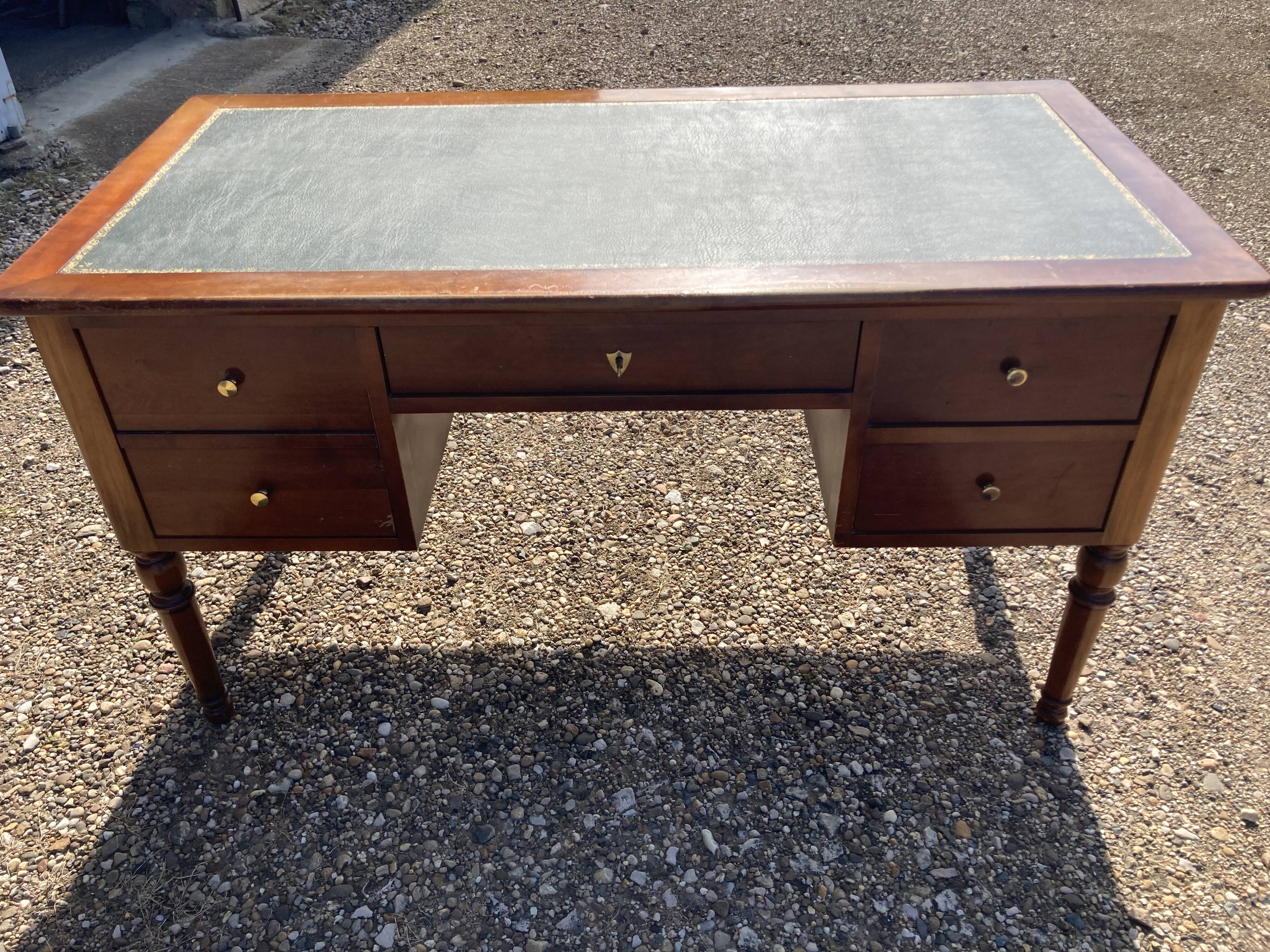 Louis Philippe Office