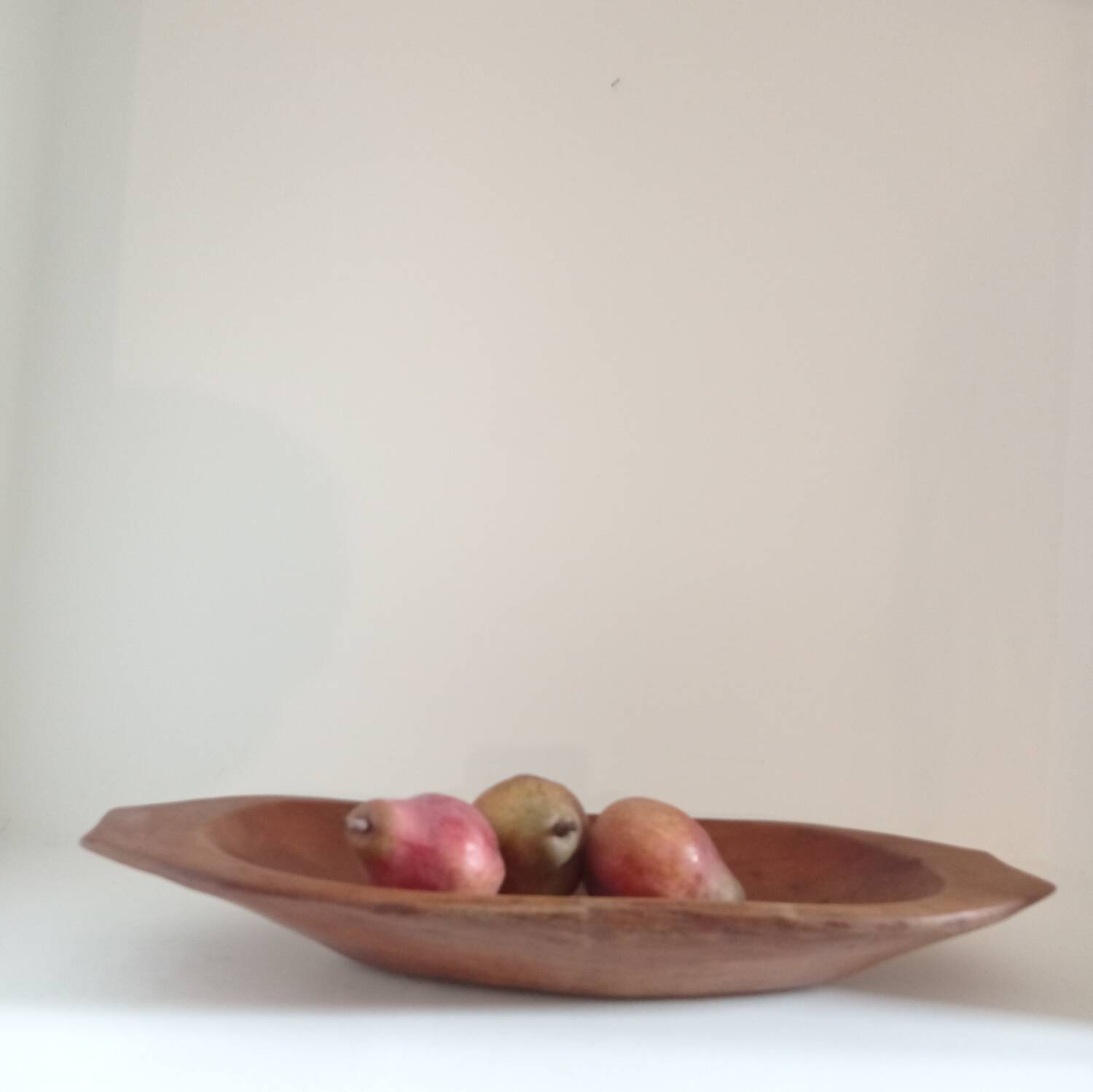 Oblong solid wood cup