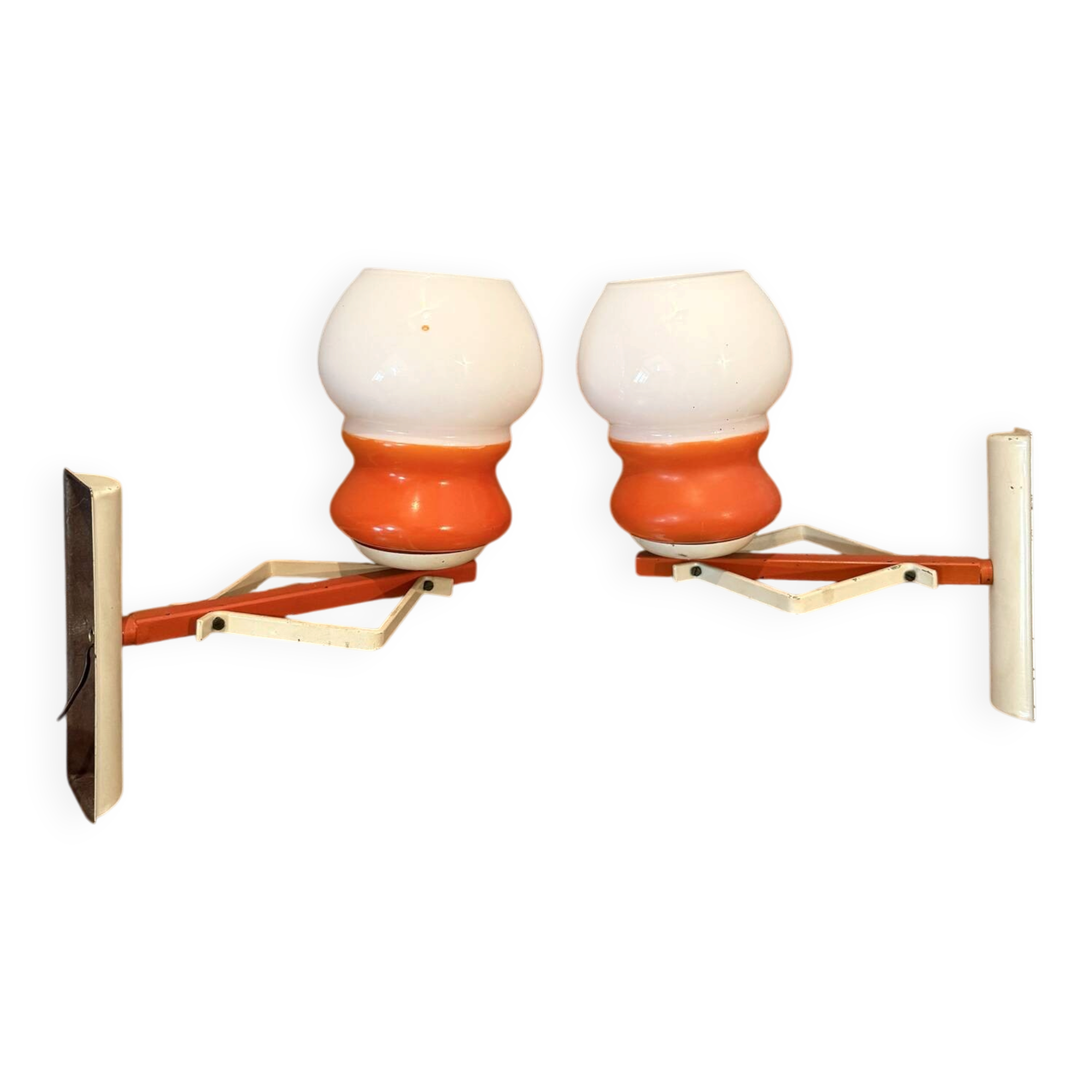 Pair of Space Age design wall lights in metal and vintage opaline.