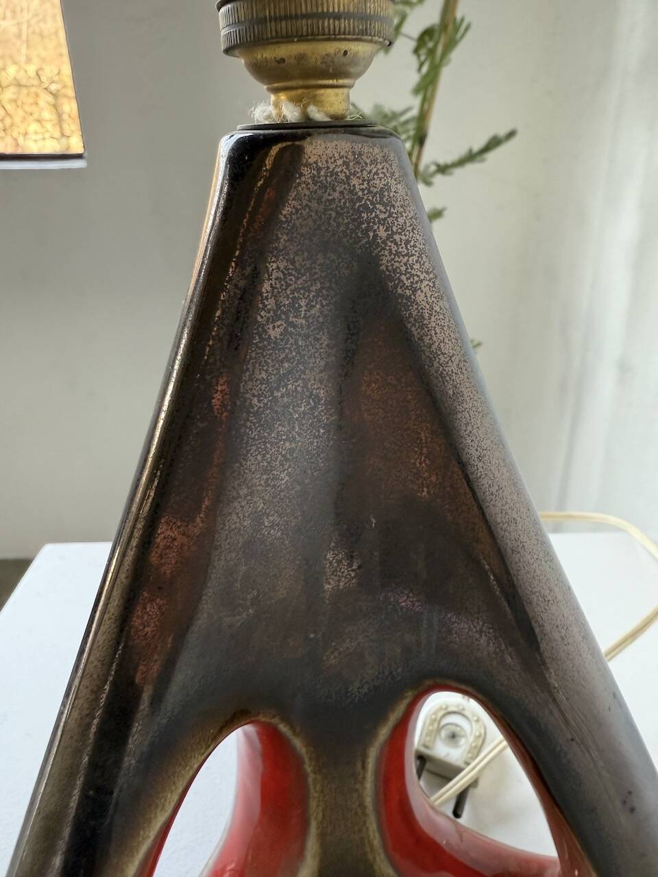 1950s ceramic table lamp, free form