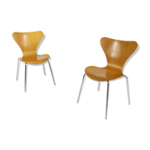 Pair of chairs 3107 "Butterfly" by Arne Jacobsen for Fritz Hansen