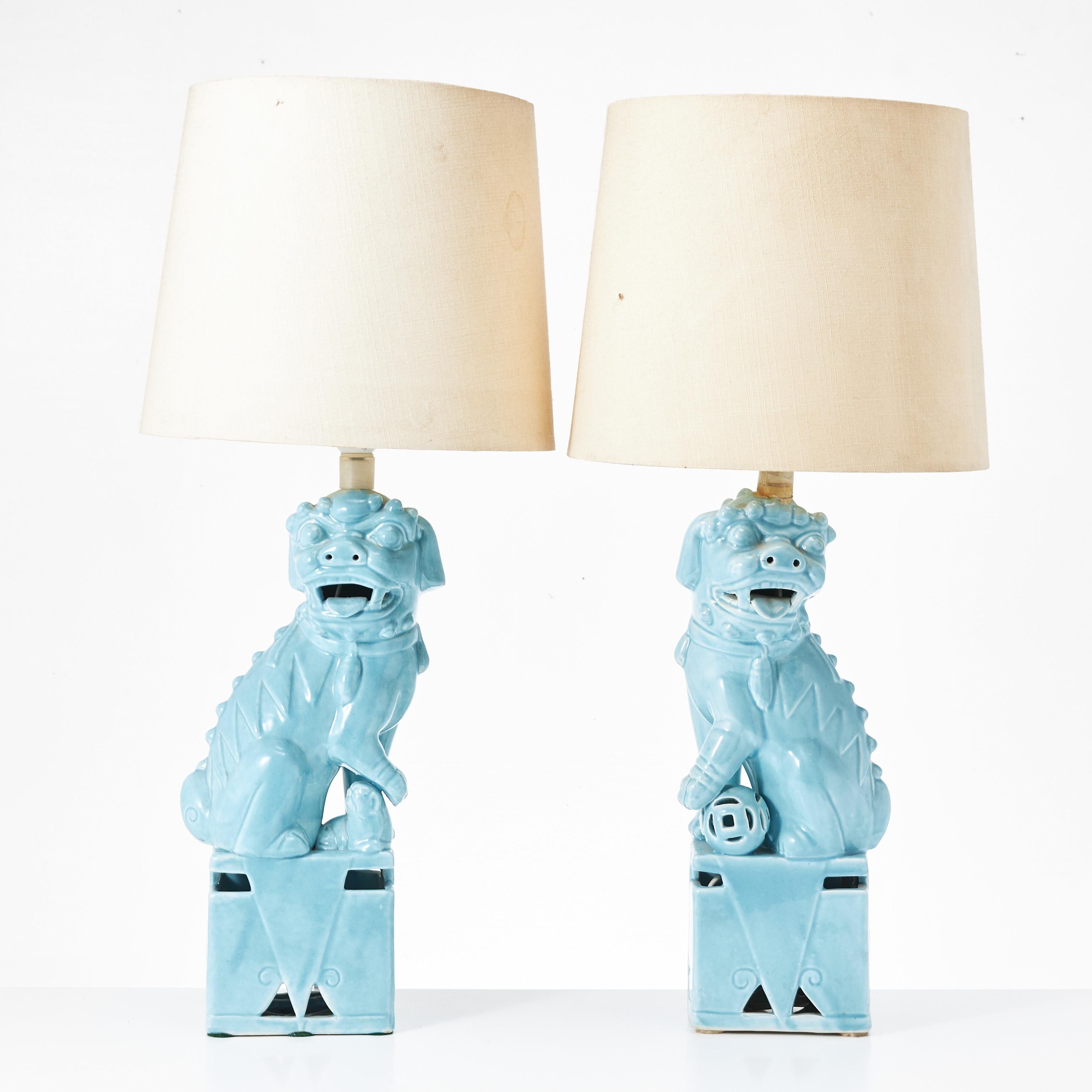 The William Billy Haines style Chinese Fu Dog table lamps circa 1970.