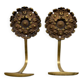 2 coat hooks, bronze
