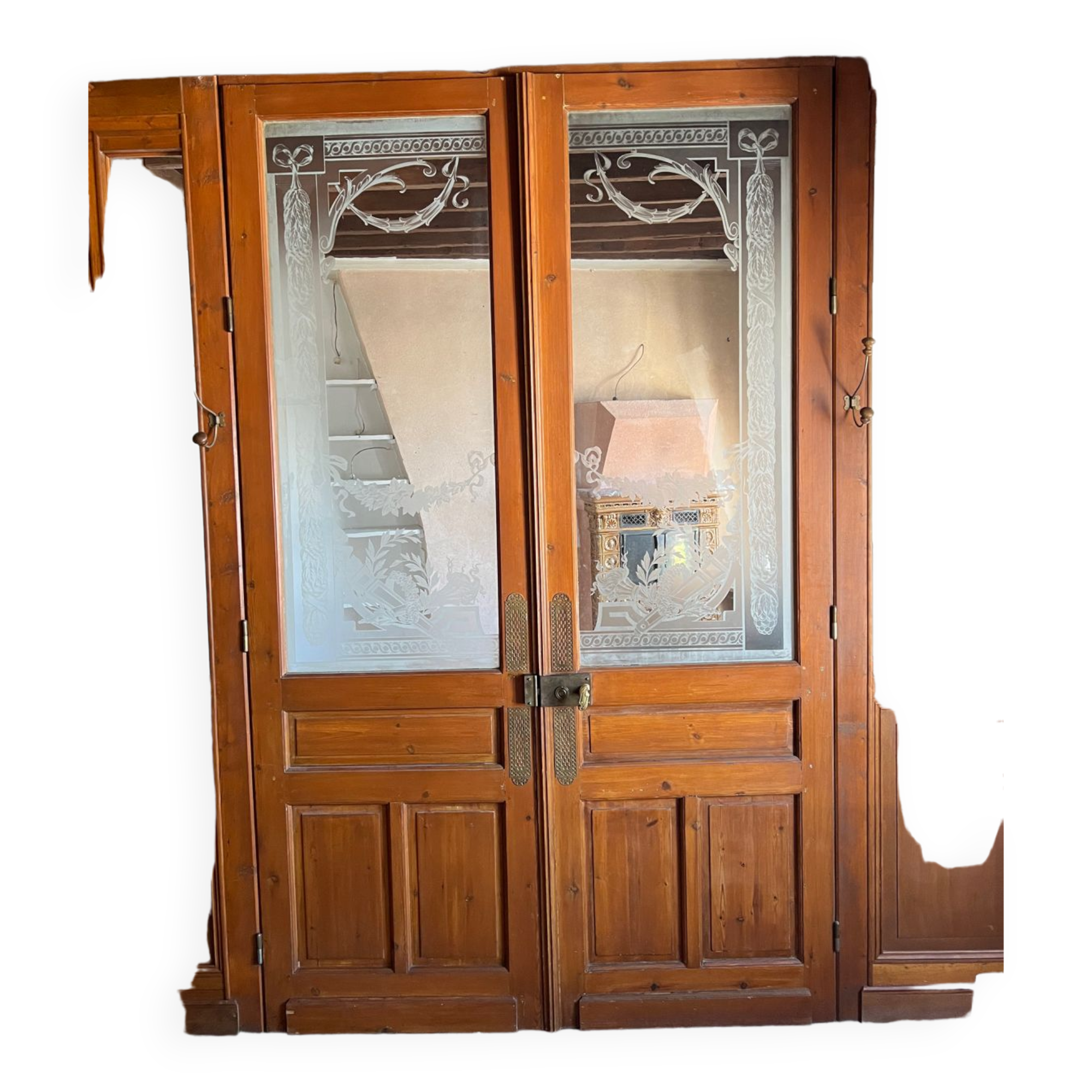 Pair of engraved glass doors