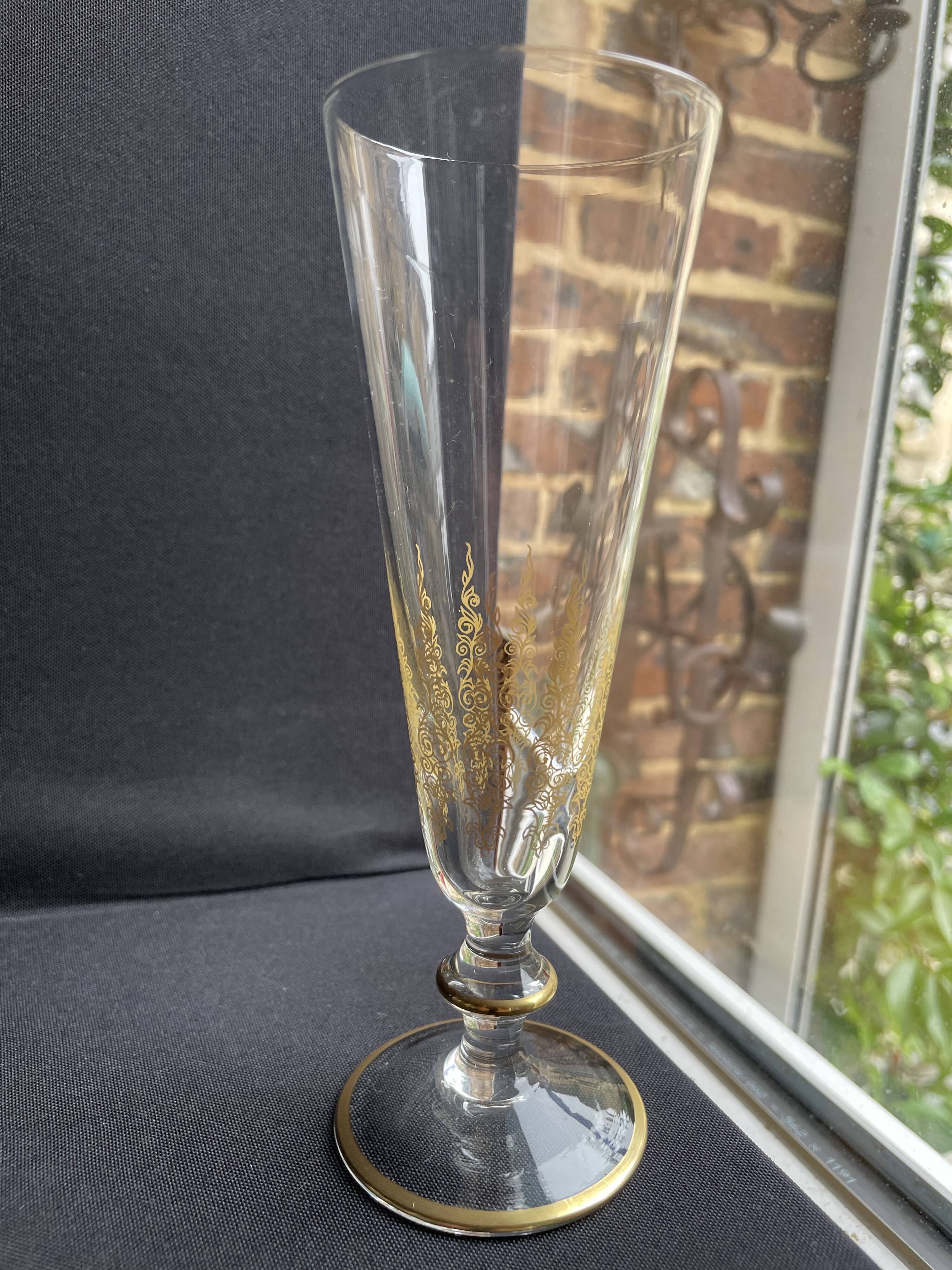 6 Champagne Flutes – Gold Crystal