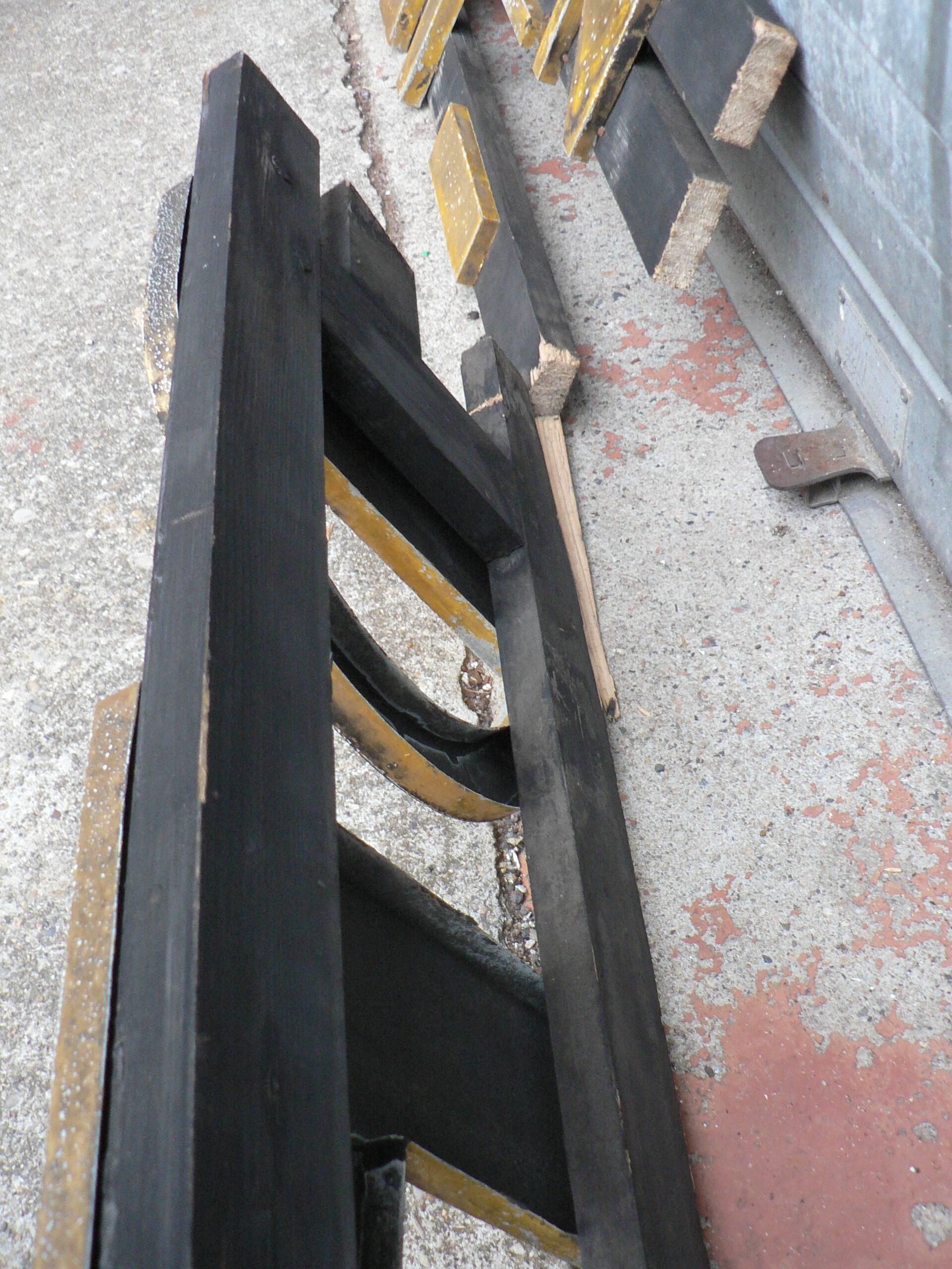 Sign art deco surgeon dentist