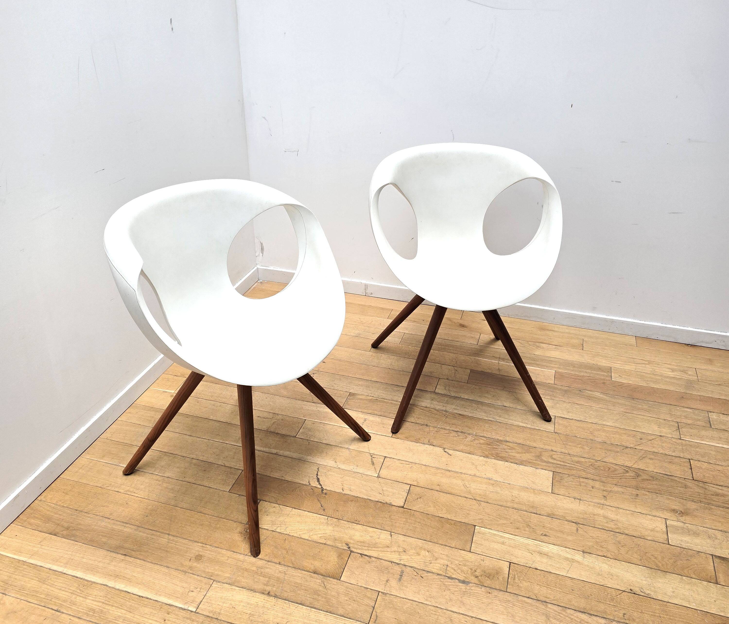 Pair of Up Chairs, Tonon