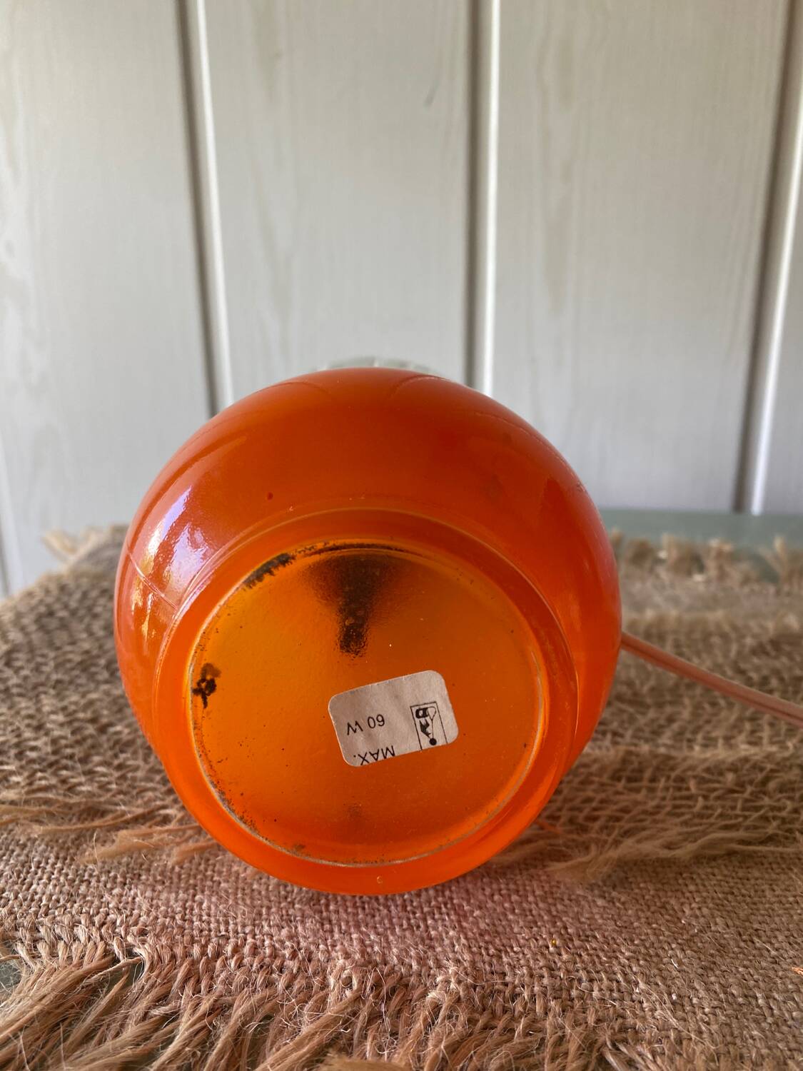 Petite lampe orange vintage