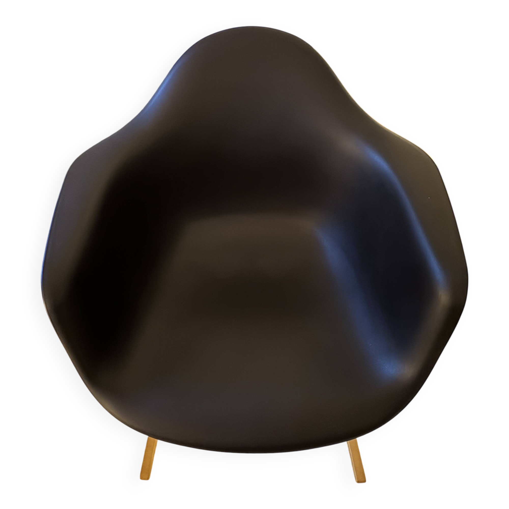 Eames Plastic Chair