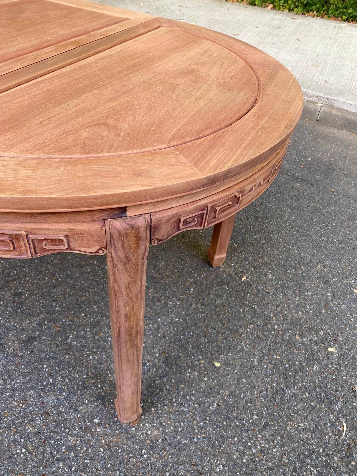 Table à manger ronde extensible décapé en bois massif brut chinois Ming 196
