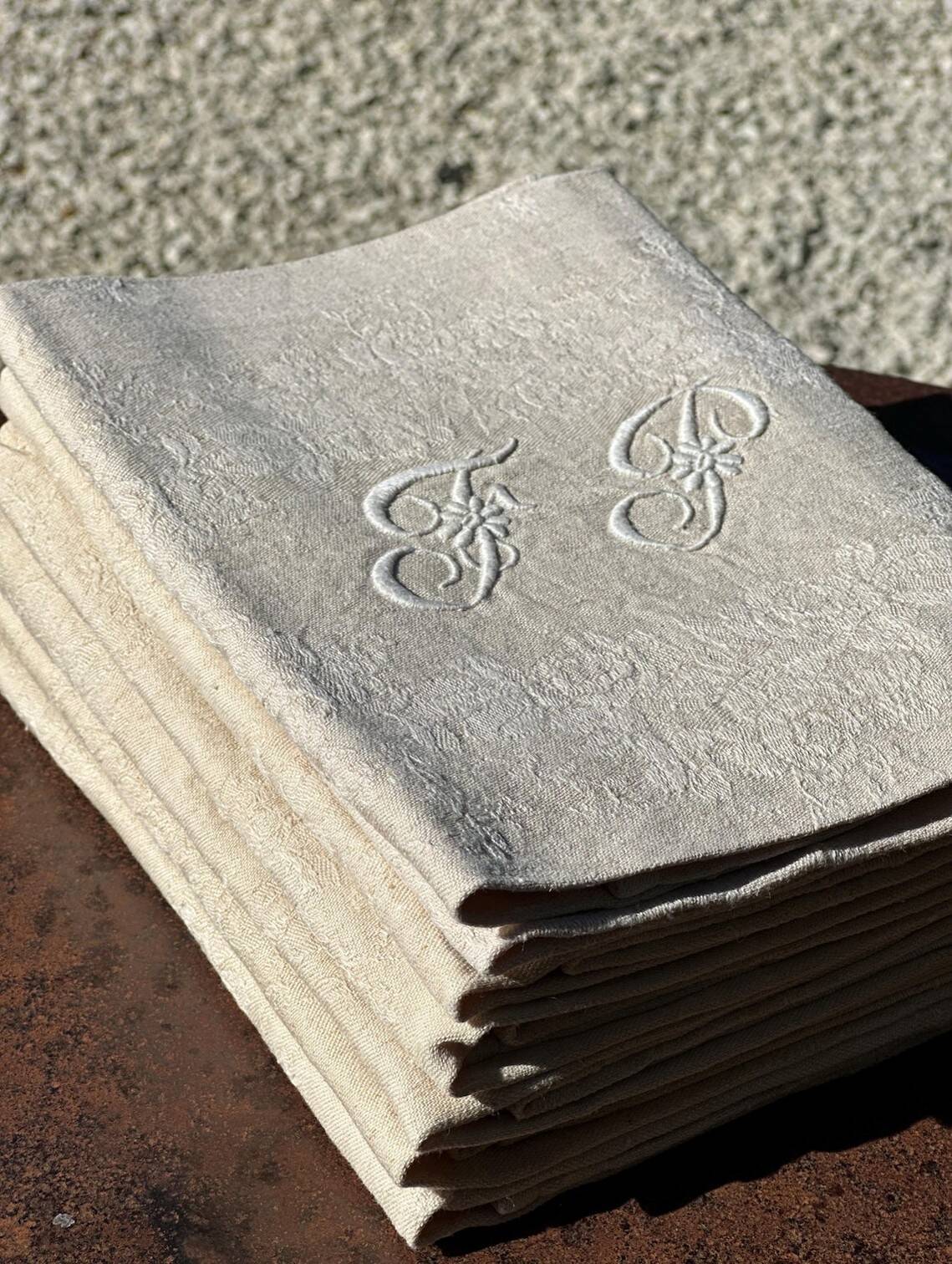 Antique Damask Linen Napkins – Set of 6 - Monogrammed FP