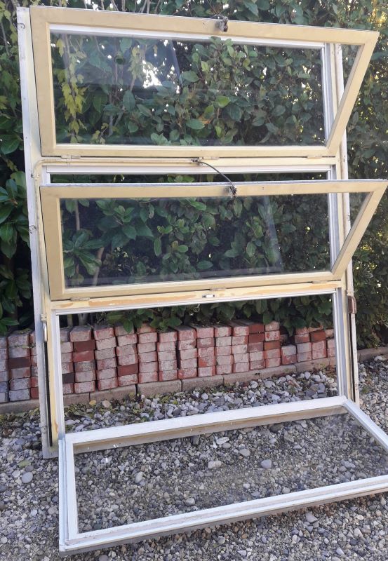 Wooden canopy 3 windows with bellows and abbatant