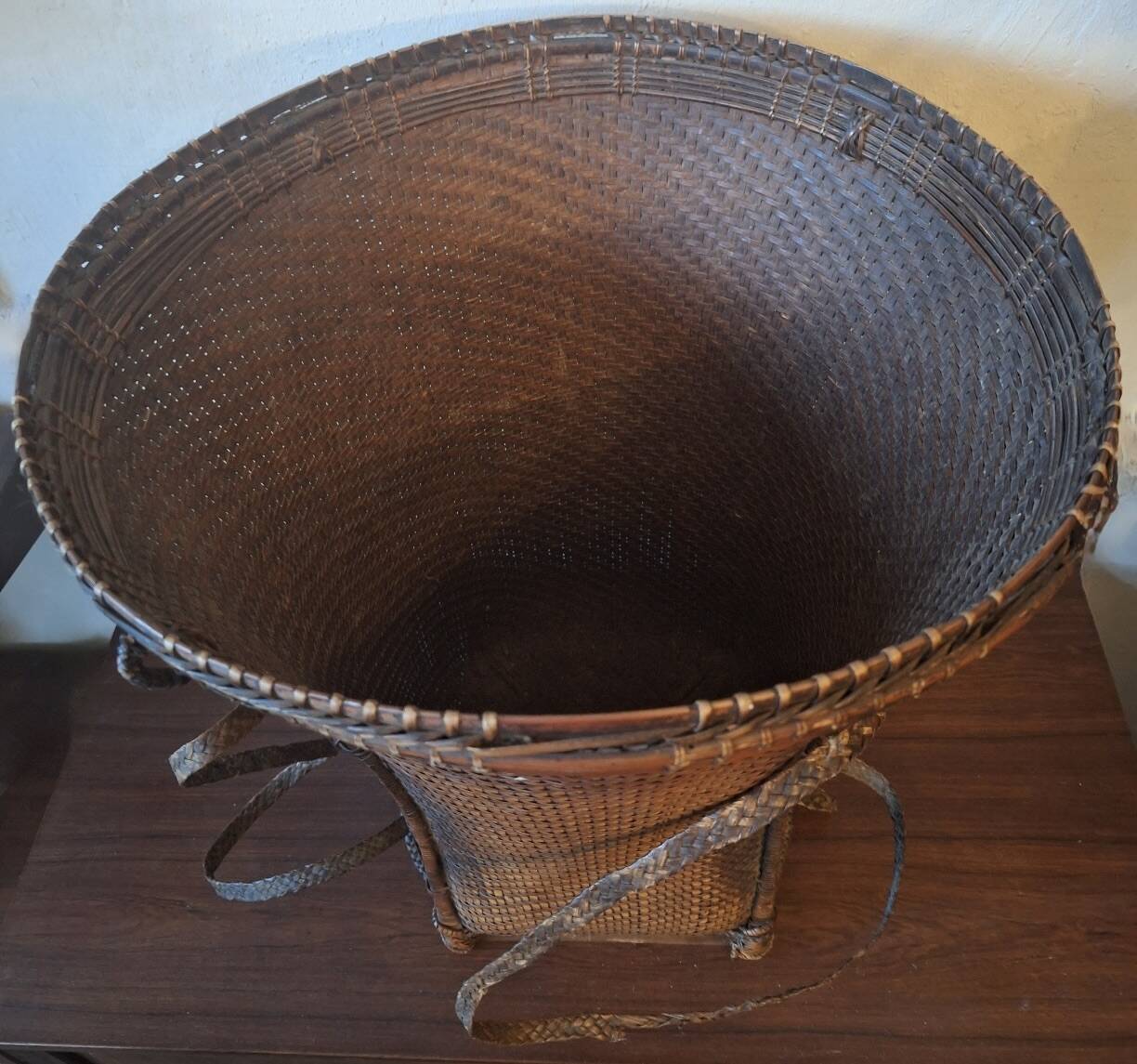 Antique Laos Khmu tribal hand woven carrying basket