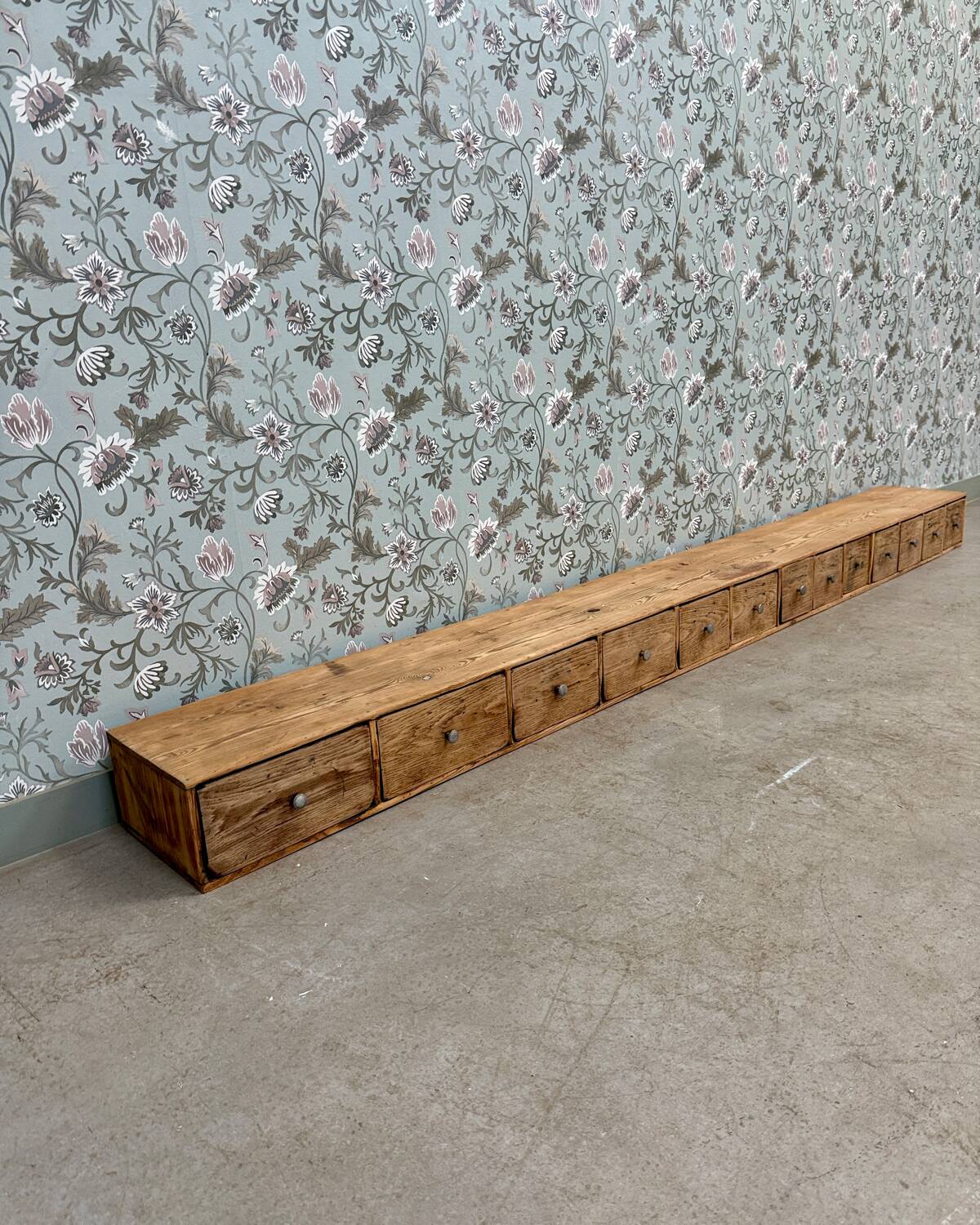 Long craft drawer unit (renovated)