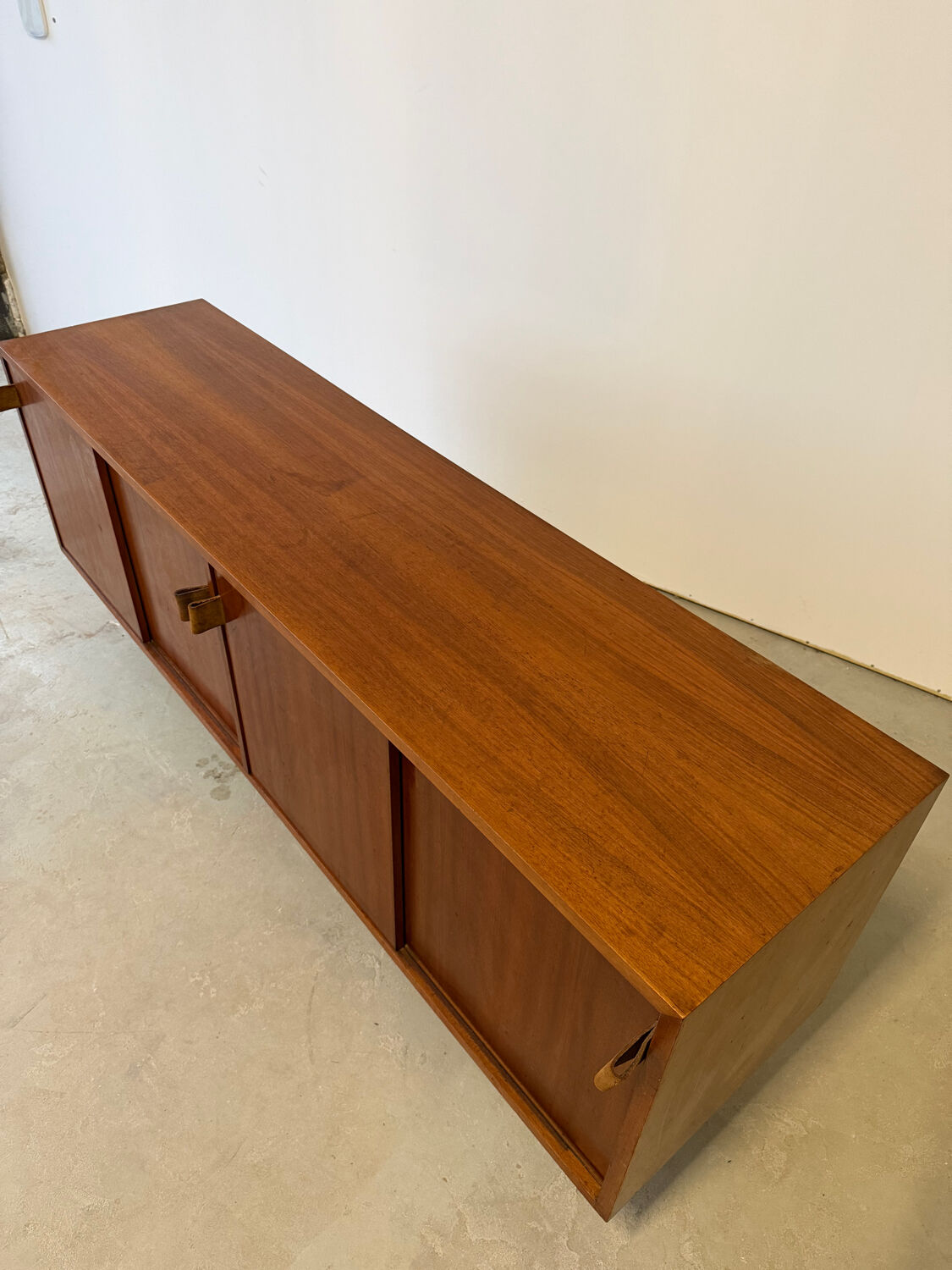 Enfilade design by Florence Knoll Mid-century for Knoll