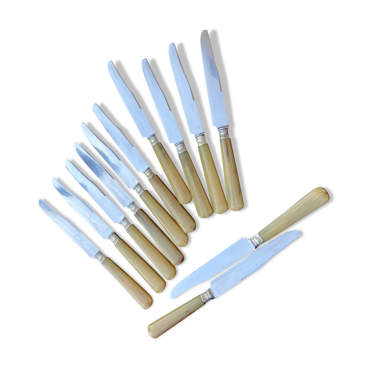 Coffret 12 couteaux anciens acier Fontenille Périgueux