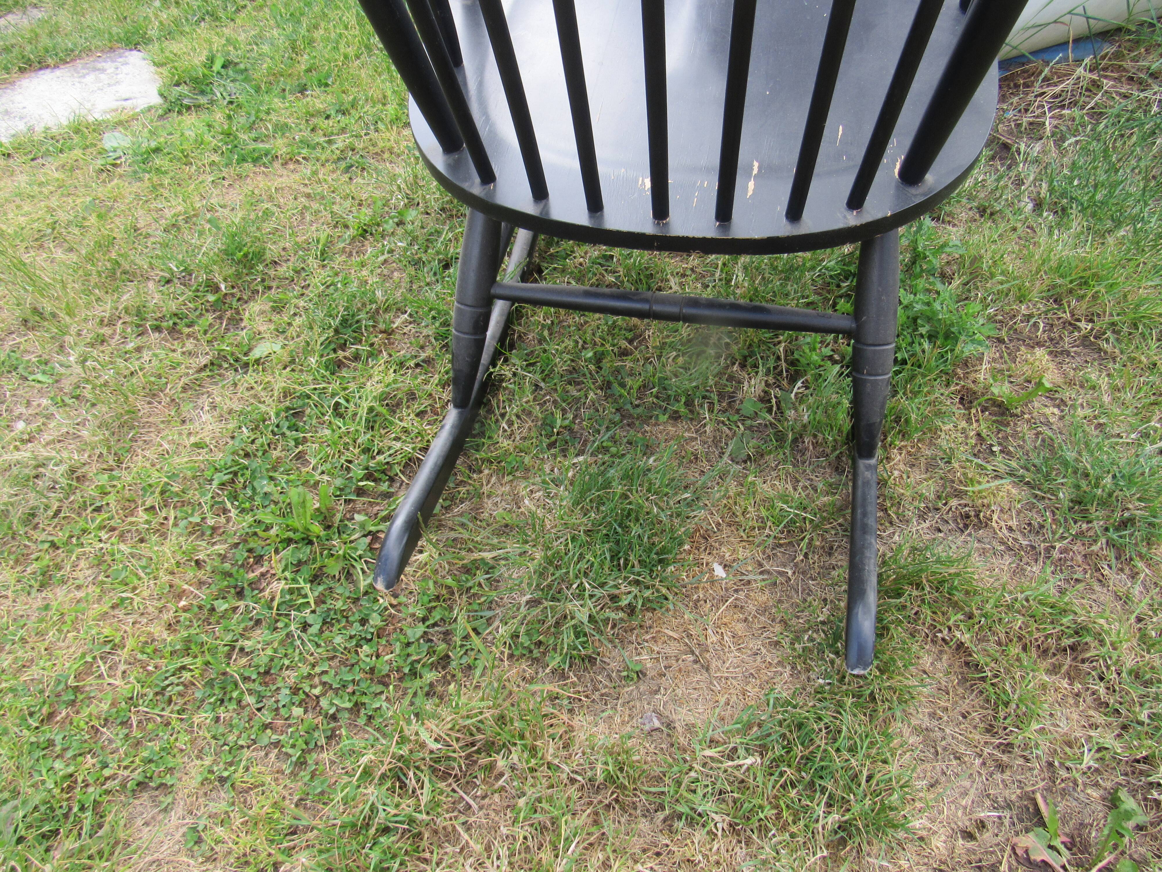 Rocking chair