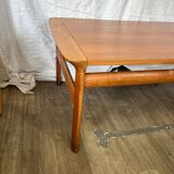 Table basse scandinave en teck massif 1960