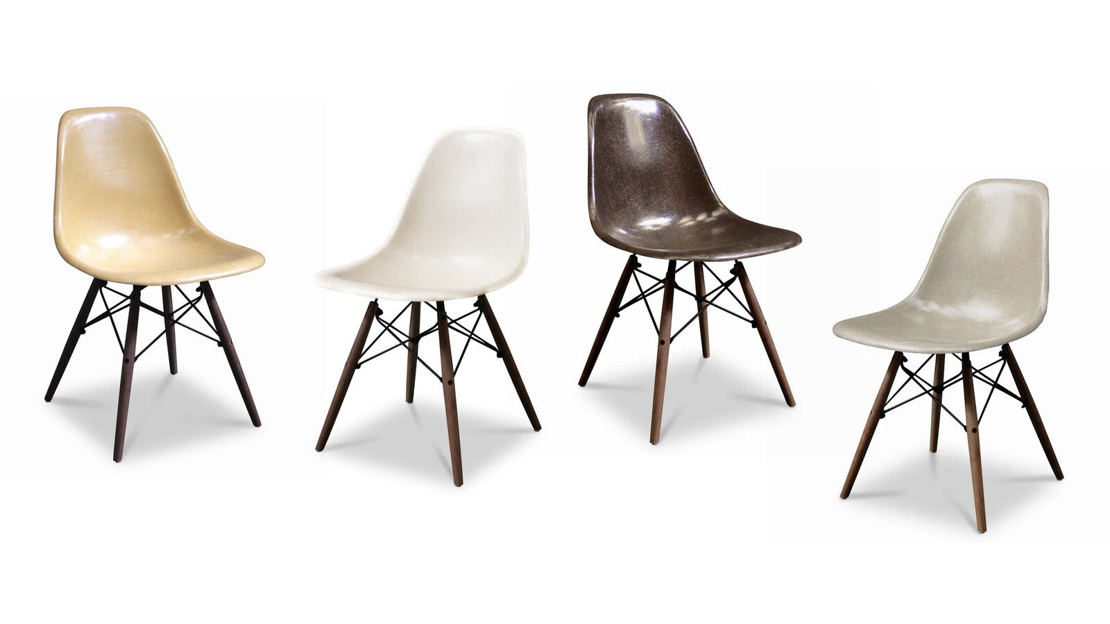 Lot of 4 vintage fiberglass Eames DSW chairs