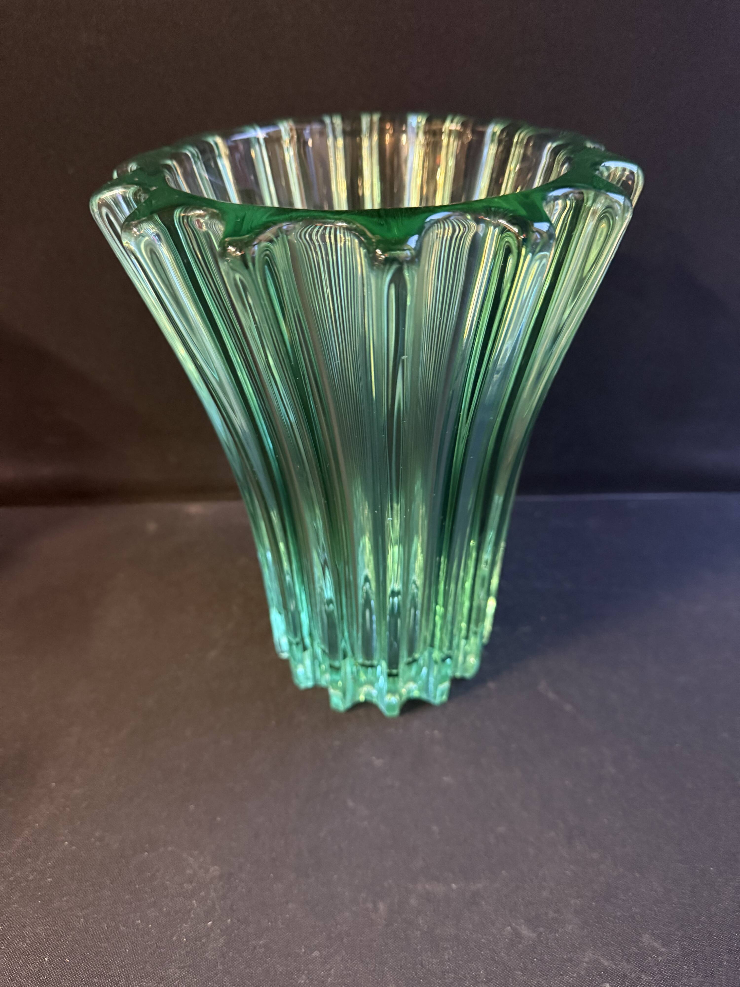 Large green Art Deco vase – Pierre d'Avesn