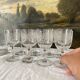 Verres à pied anciens gravés et carafe