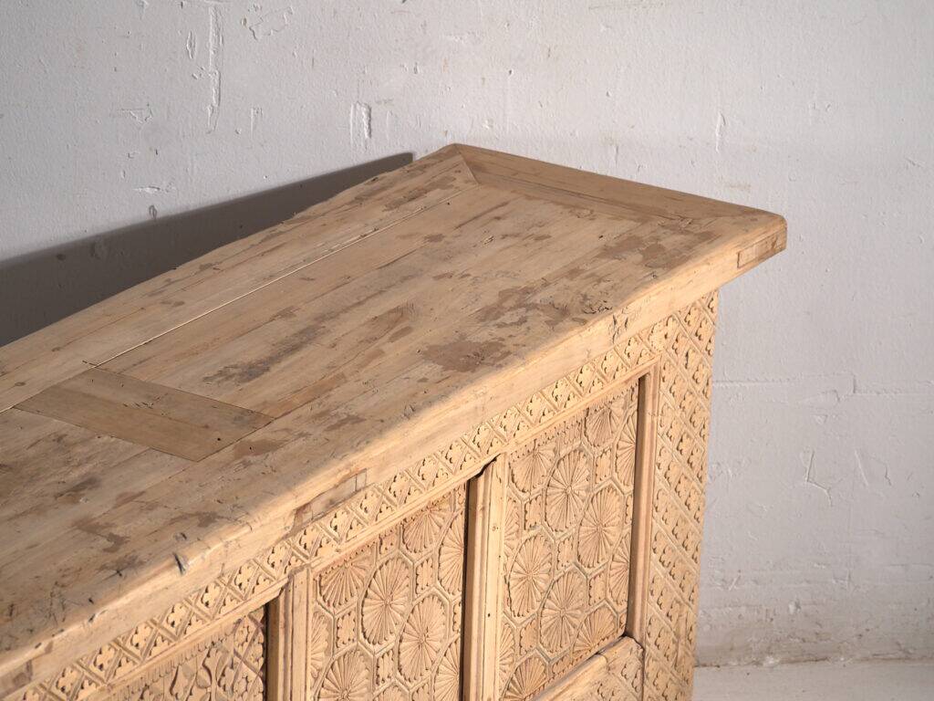 Old carved pine wood buffet – Gansu, around 1900