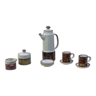 Japanese teapot set with cups