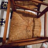 Lot de 2 chaises anciennes en bois paillées (assise en paille)