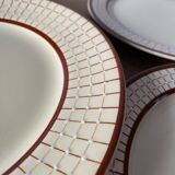 Longchamp plates