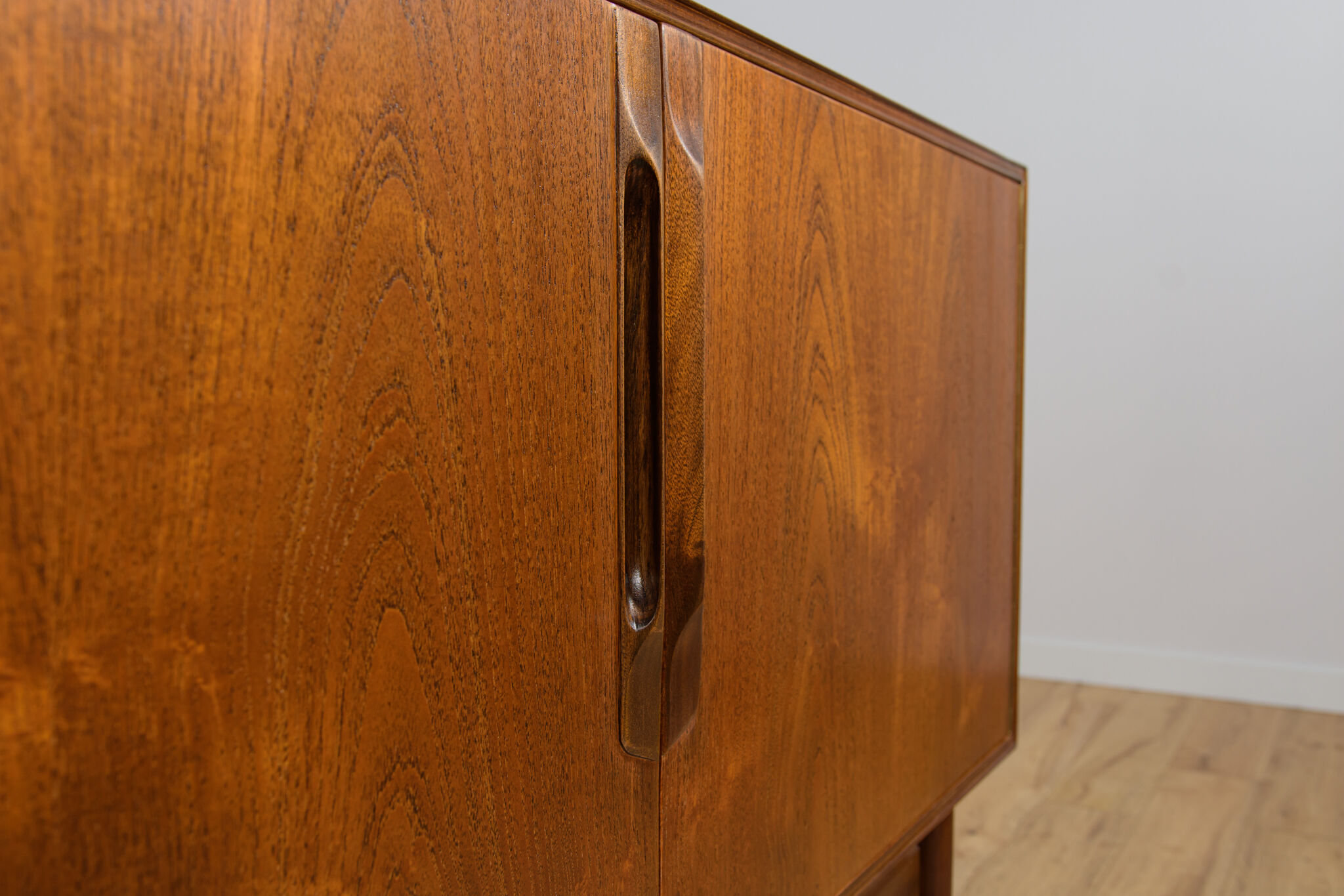 Mid-century teak sideboard from McIntosh, 1960s