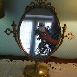 Psyche mirror in brass 39x30cm