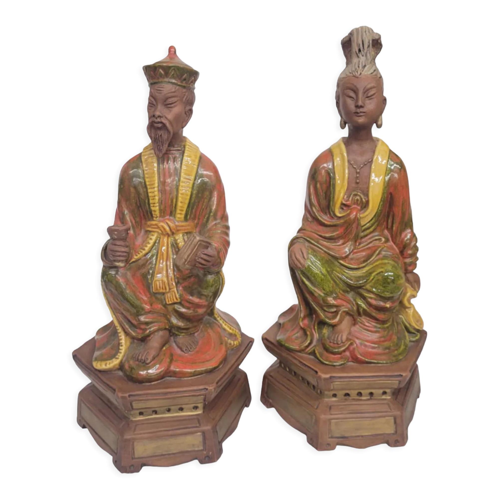 Statues asiatiques en terre cuite