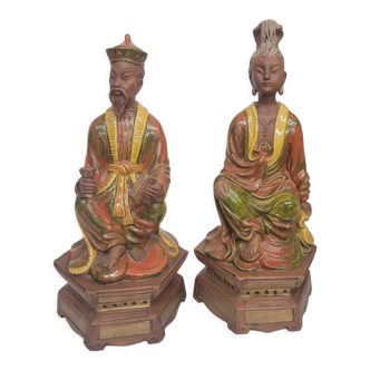 Statues asiatiques en terre cuite