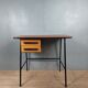 Ensemble bureau et chaise d'enfant vintage