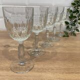 Set of 5 wine glasses