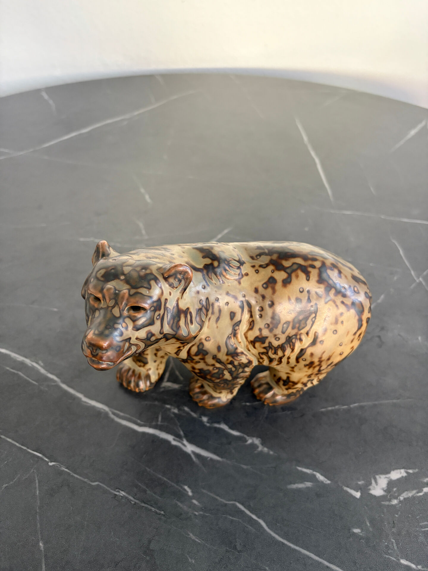 Ours in stoneware by Knud Kyhn – Royal Copenhagen, Denmark, model 20155