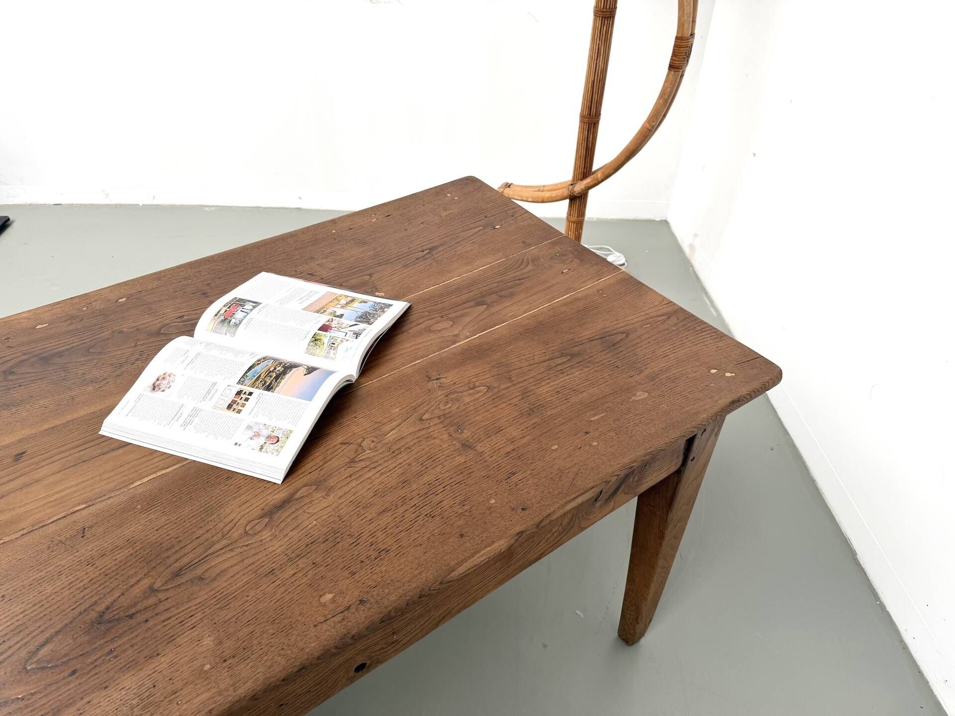 Solid oak farmhouse table, 1930s.