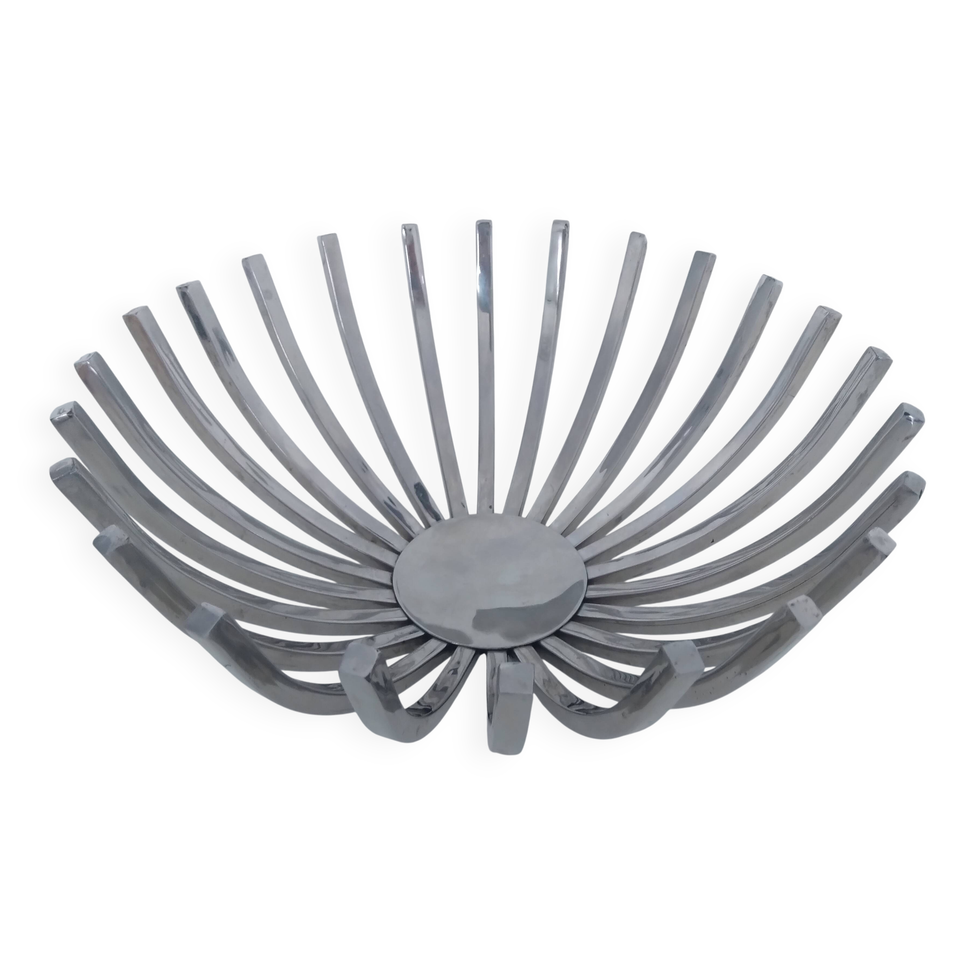 Stainless steel chrome cup