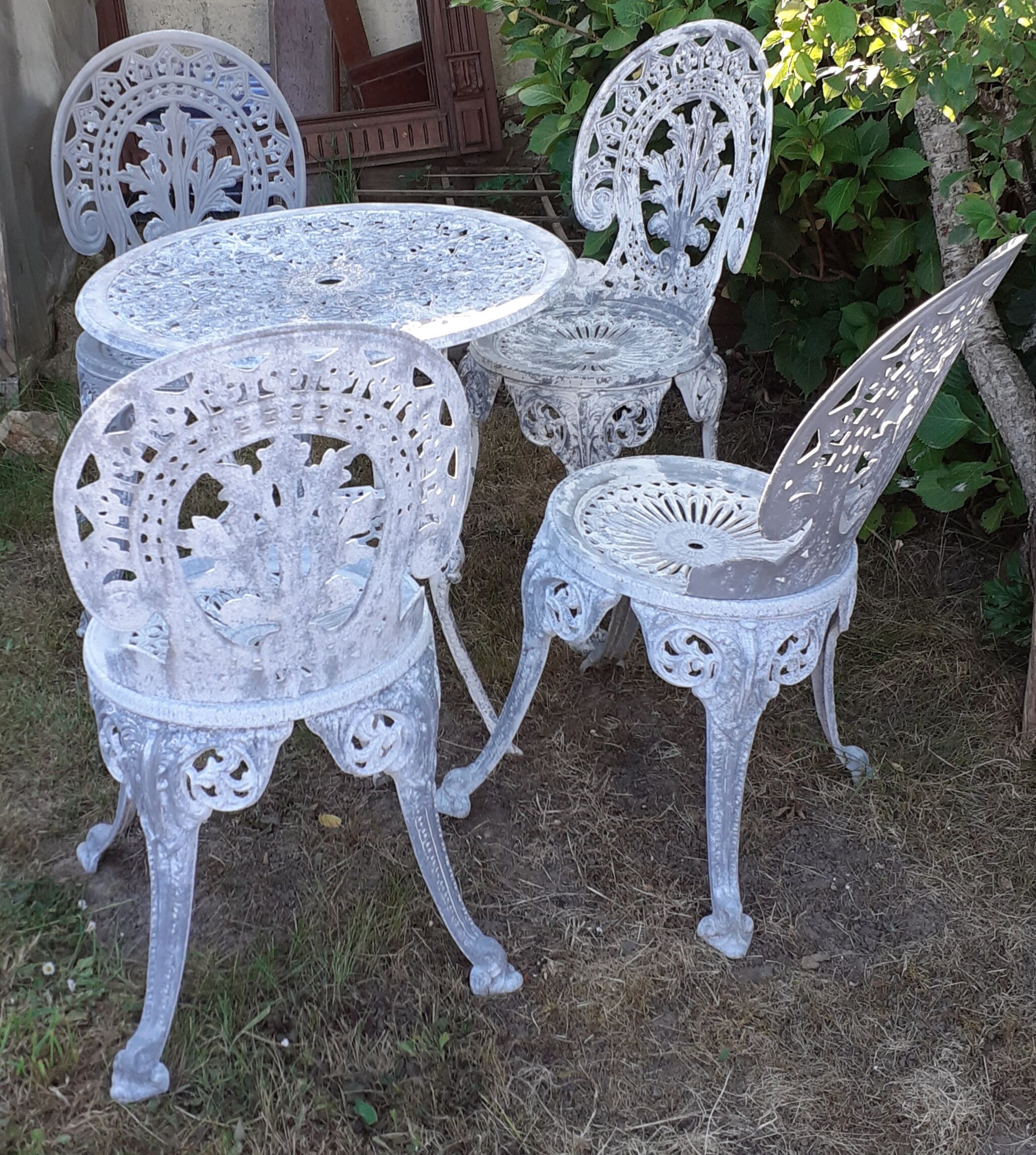 Salon de jardin en fonte d'aluminium