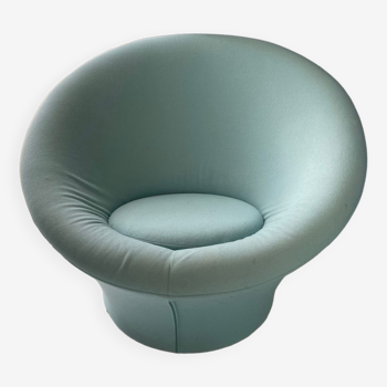 Mushroom armchair by Pierre Paulin