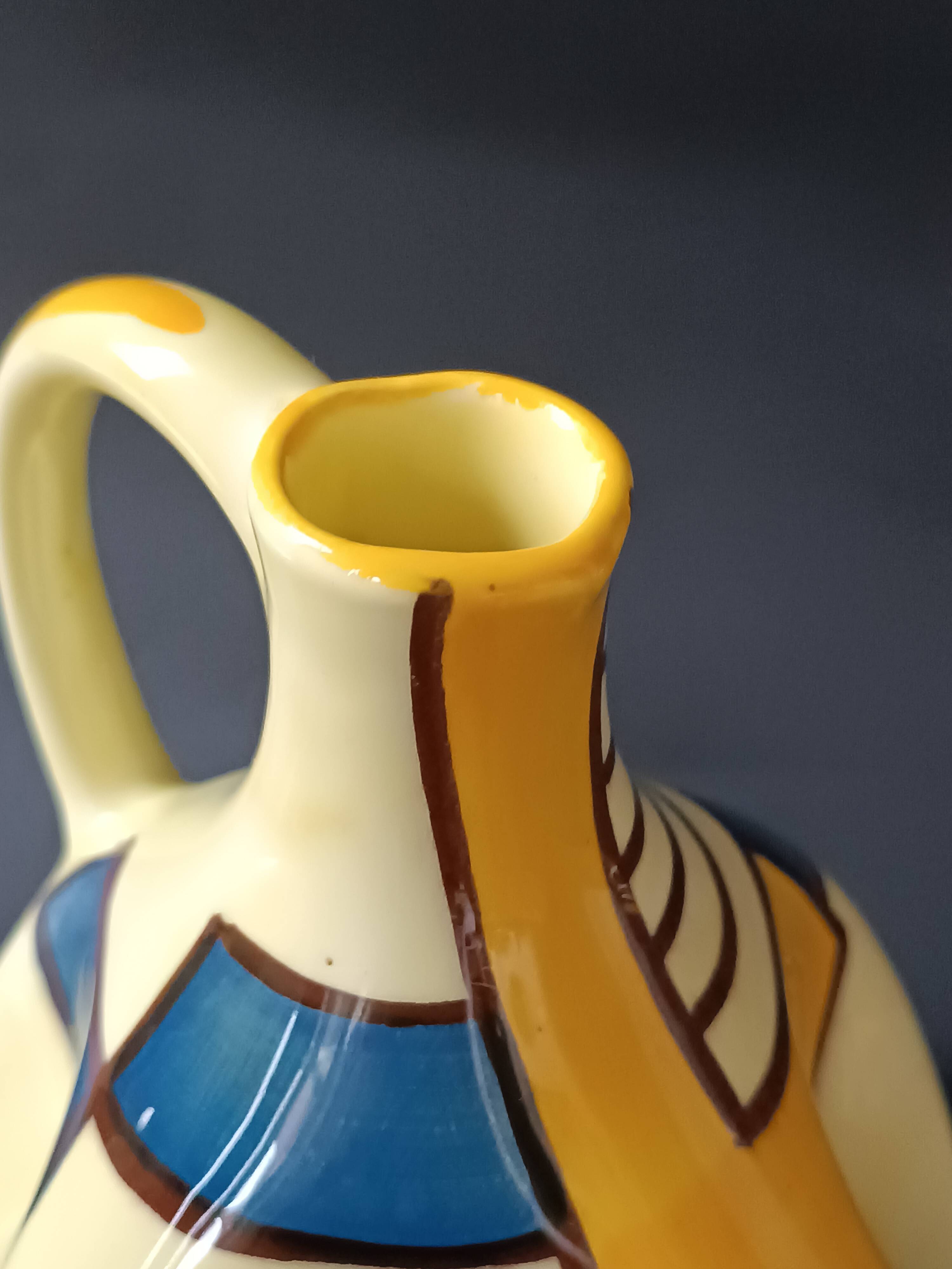 Ceramic carafe bottle designed by Eva Zeisel for Schramberg 1928