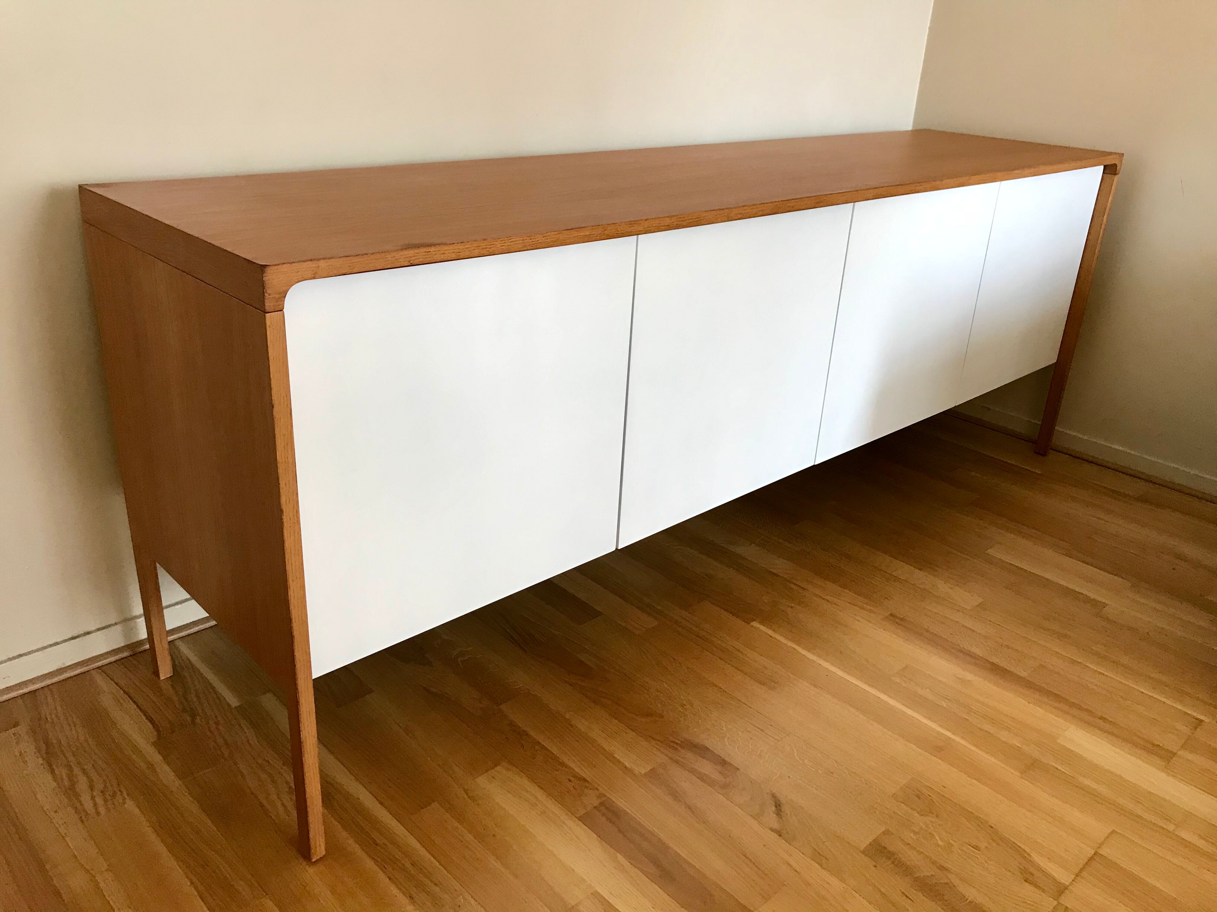 Terence Woodgate's enfilade for PuntMobles