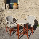 Wicker lounge
